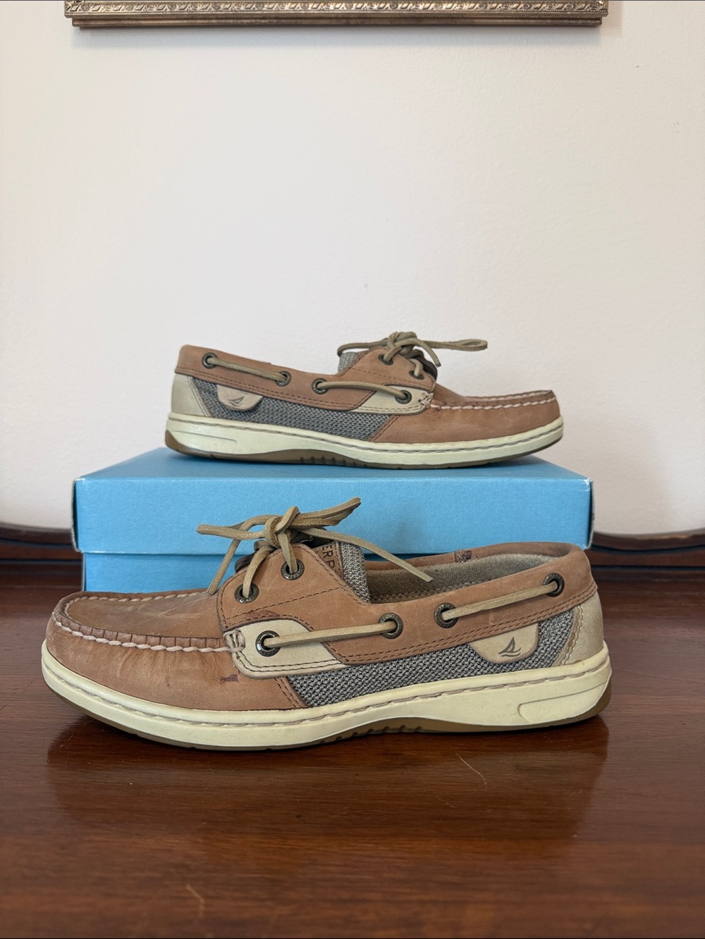 Blue Fish Men's Two-Tone Tan and Beige Boat Shoes